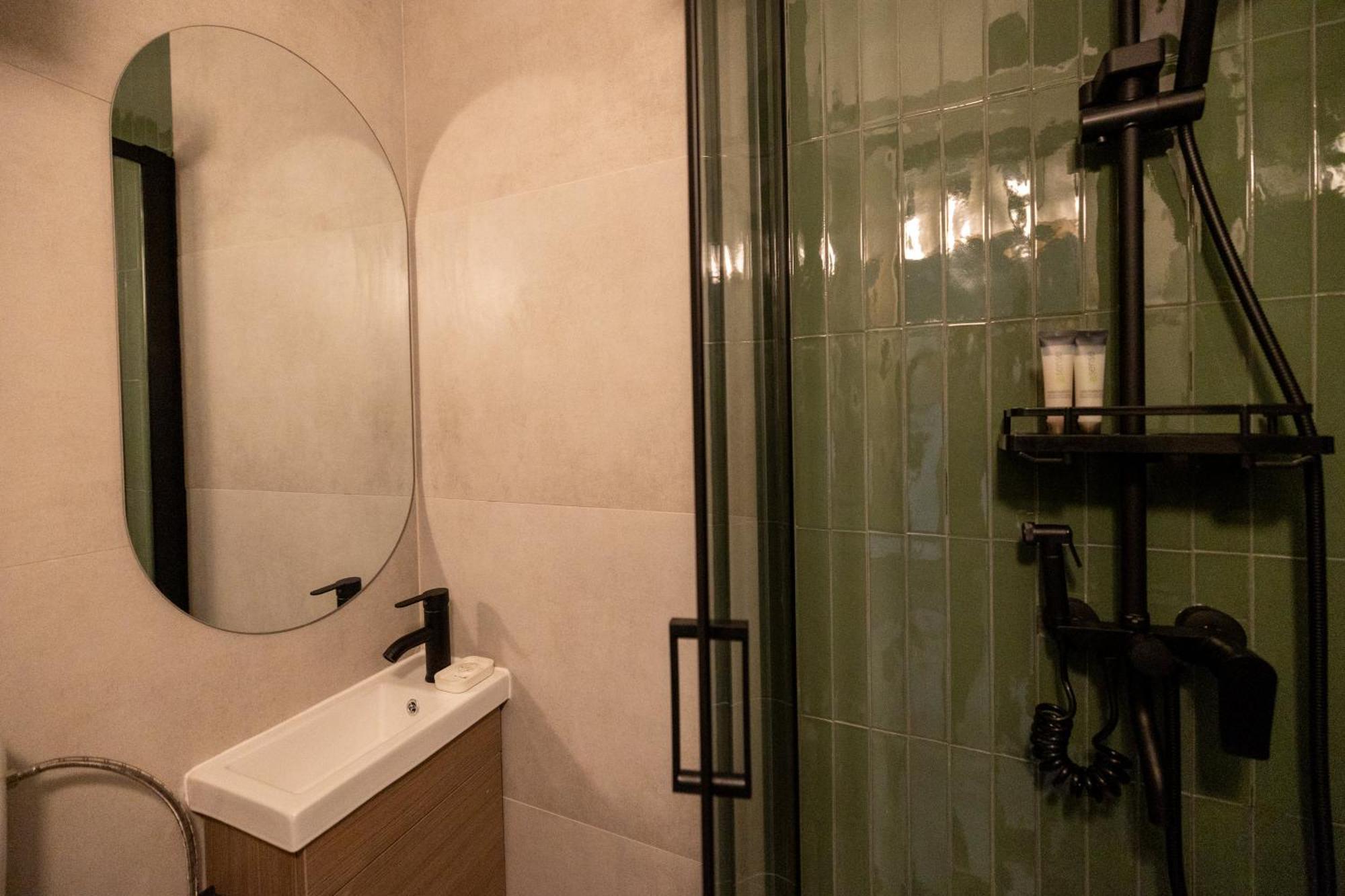 Cozy Studio Retreat - Quiet, Premium Stay تيميشورا المظهر الخارجي الصورة